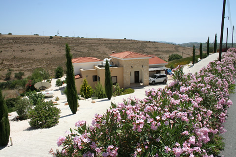 Front Hedge
